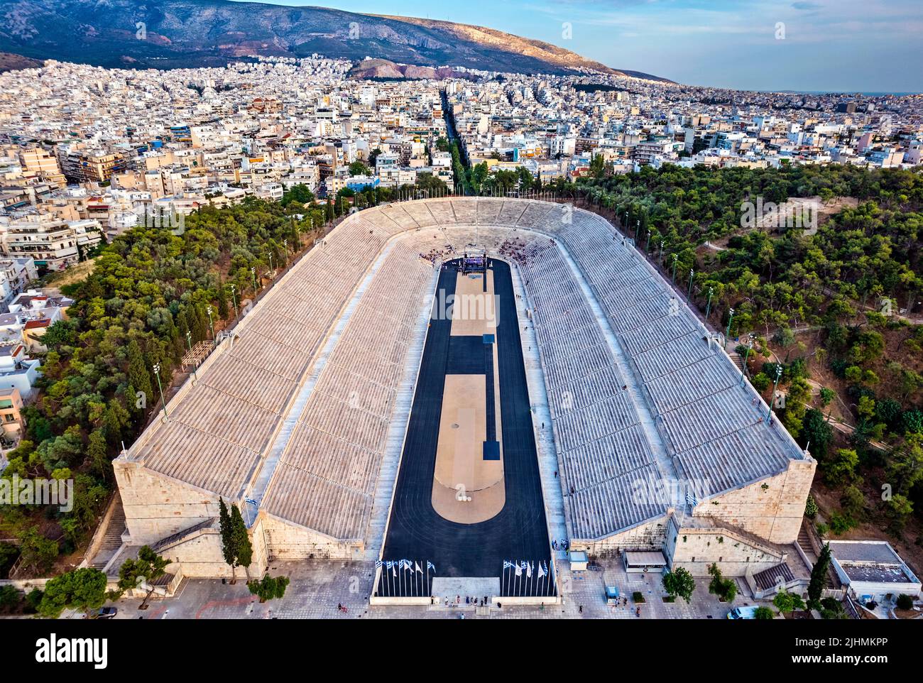 Vue aérienne du Panathinaiko ou du stade panathénaïque, où les premiers Jeux Olympiques de l'époque moderne ont eu lieu en 1896. Athènes, Grèce. Banque D'Images