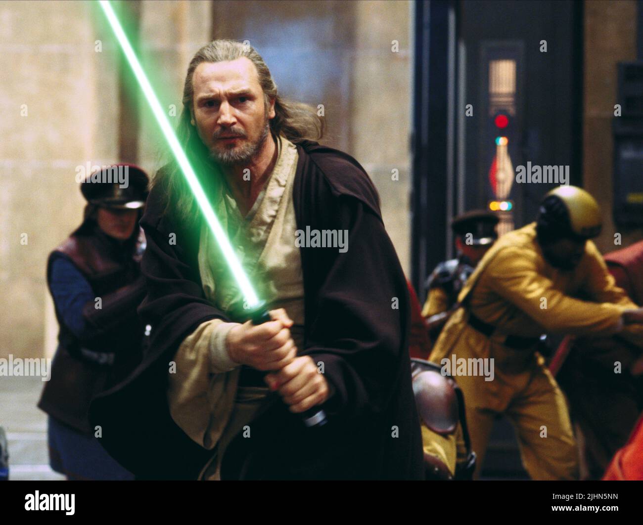 LIAM NEESON, Star Wars : Episode I - LA MENACE FANTÔME, 1999 Banque D'Images