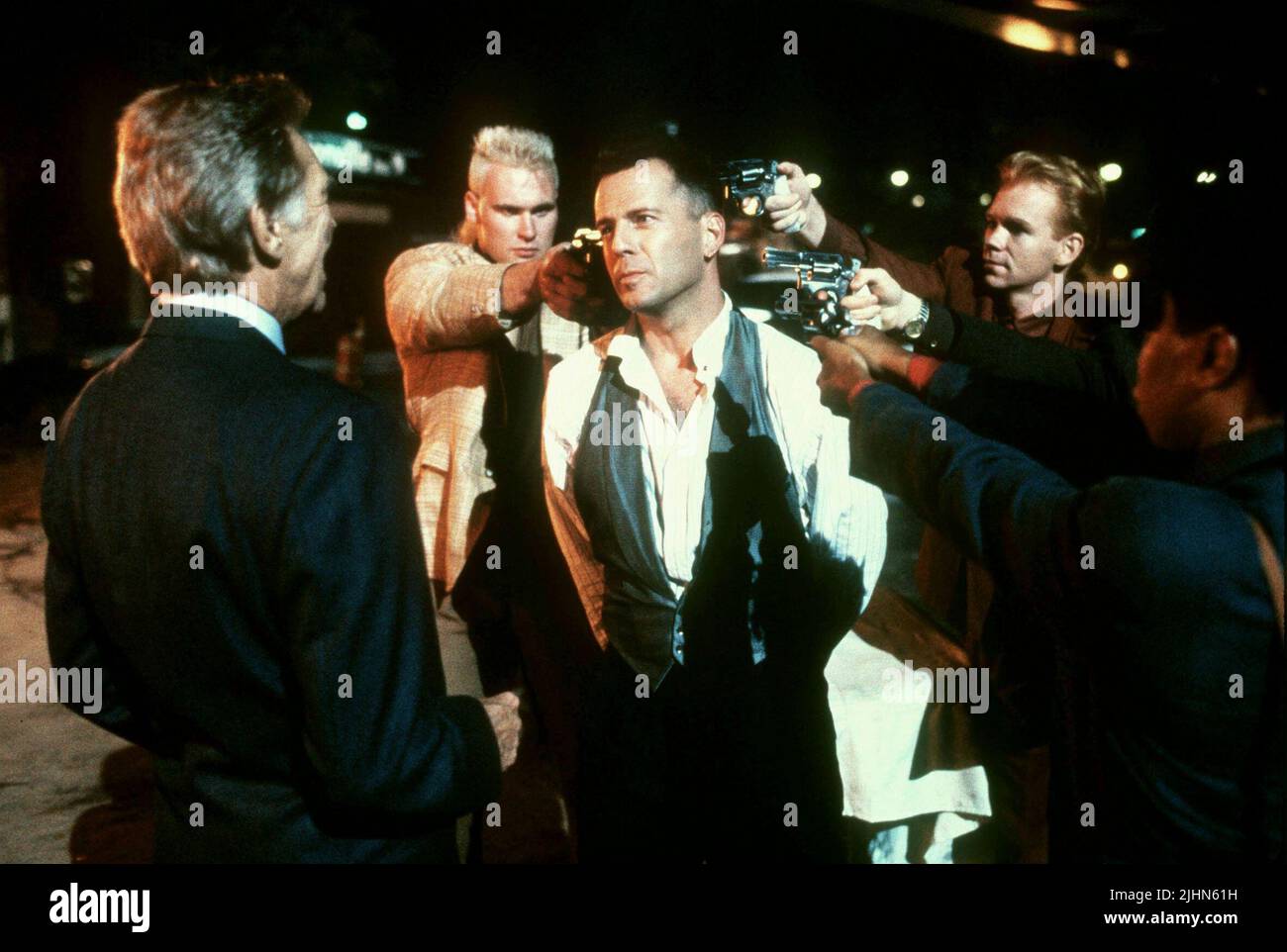 JAMES COBURN, Bruce Willis, David Caruso, HUDSON HAWK, 1991 Banque D'Images