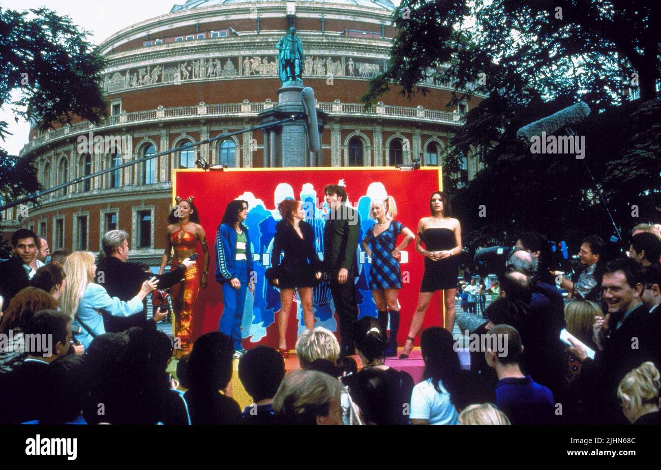 MELANIE BROWN, MELANIE CHISHOLM, Geri Halliwell, Jonathan Ross, EMMA BUNTON, VICTORIA ADAMS, SPICE WORLD, 1997 Banque D'Images