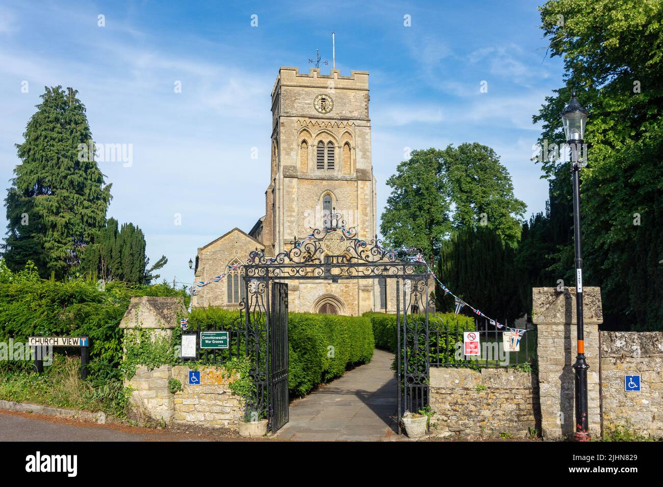 Eglise paroissiale St Peter, Church Road, Brackley, Northamptonshire, Angleterre, Royaume-Uni Banque D'Images