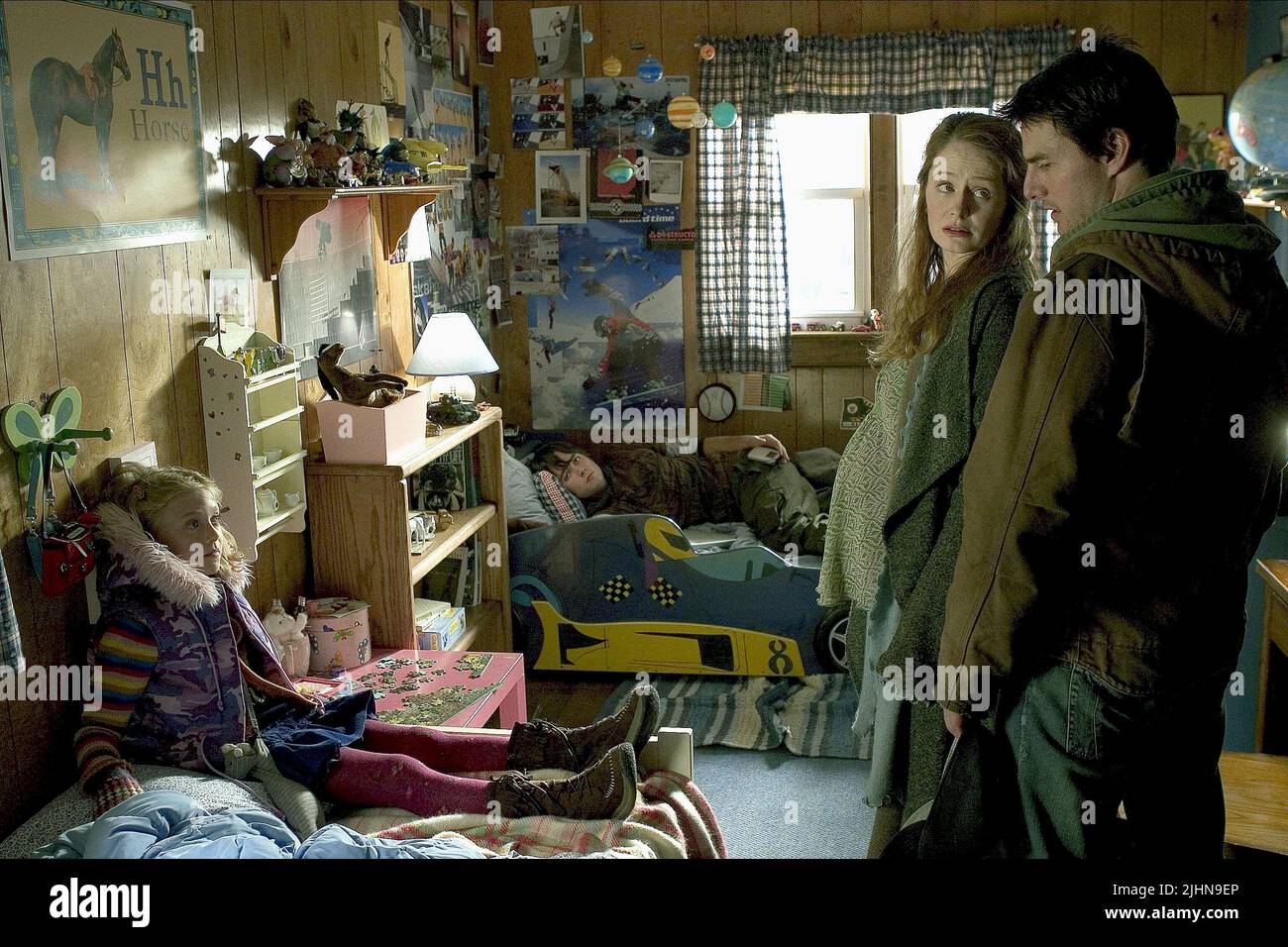 DAKOTA FANNING, Justin Chatwin, Miranda Otto, TOM CRUISE, LA GUERRE DES MONDES, 2005 Banque D'Images