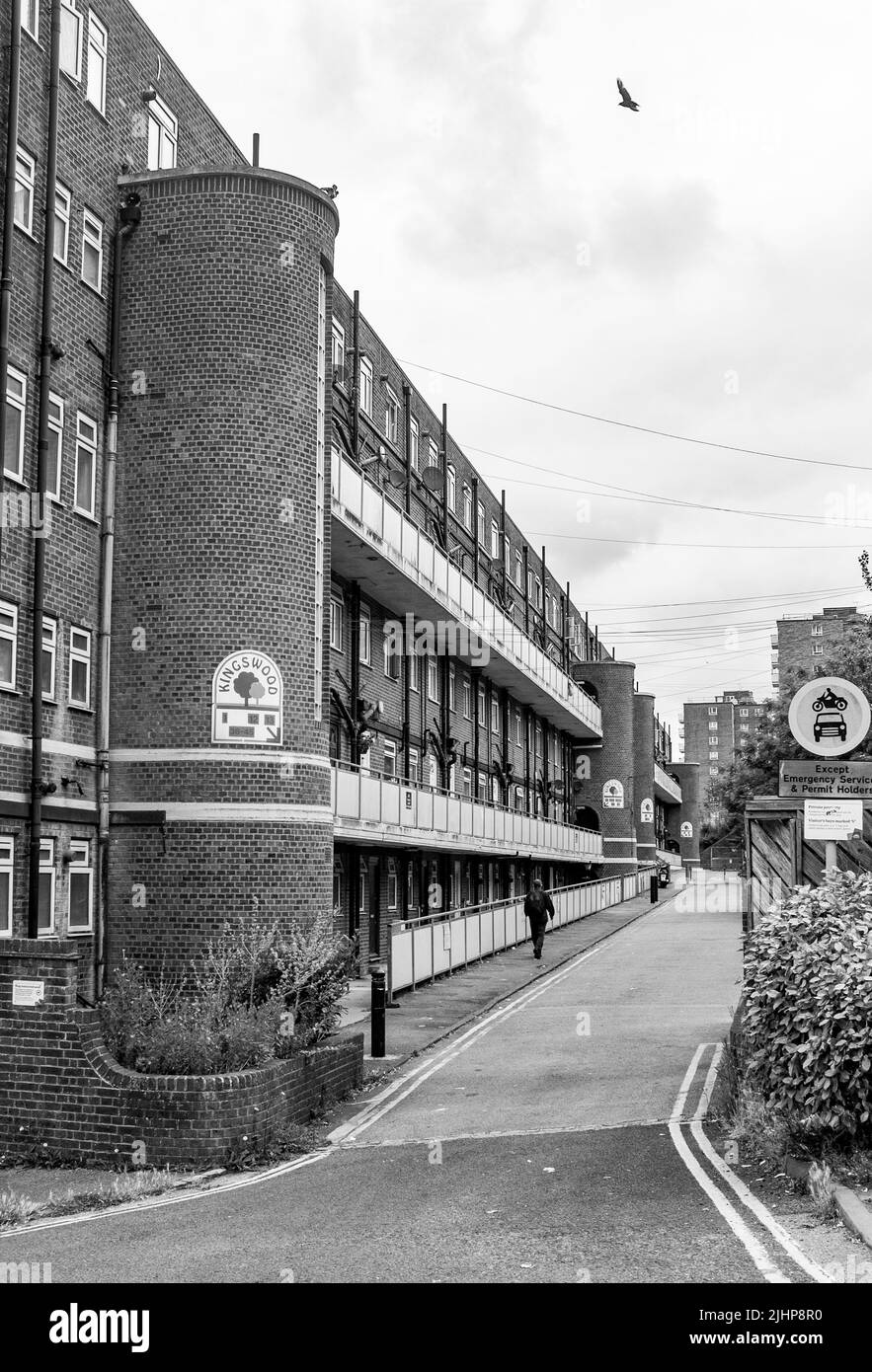 Les appartements Kingswood , Kingswood Street Brighton , Angleterre Royaume-Uni - Kingswood Flats, construit en 1938 en l'honneur de Sir Kingsley Wood Ministre de la Santé, responsable de la politique nationale de déstockage des taudis Photographie prise par Simon Dack Banque D'Images
