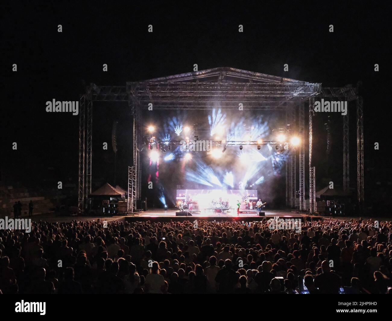 Arena, Vérone, Italie, 18 juillet 2022, Les esprits simples pendant les esprits simples - 40 ans de Hits Tour - concert de musique Banque D'Images