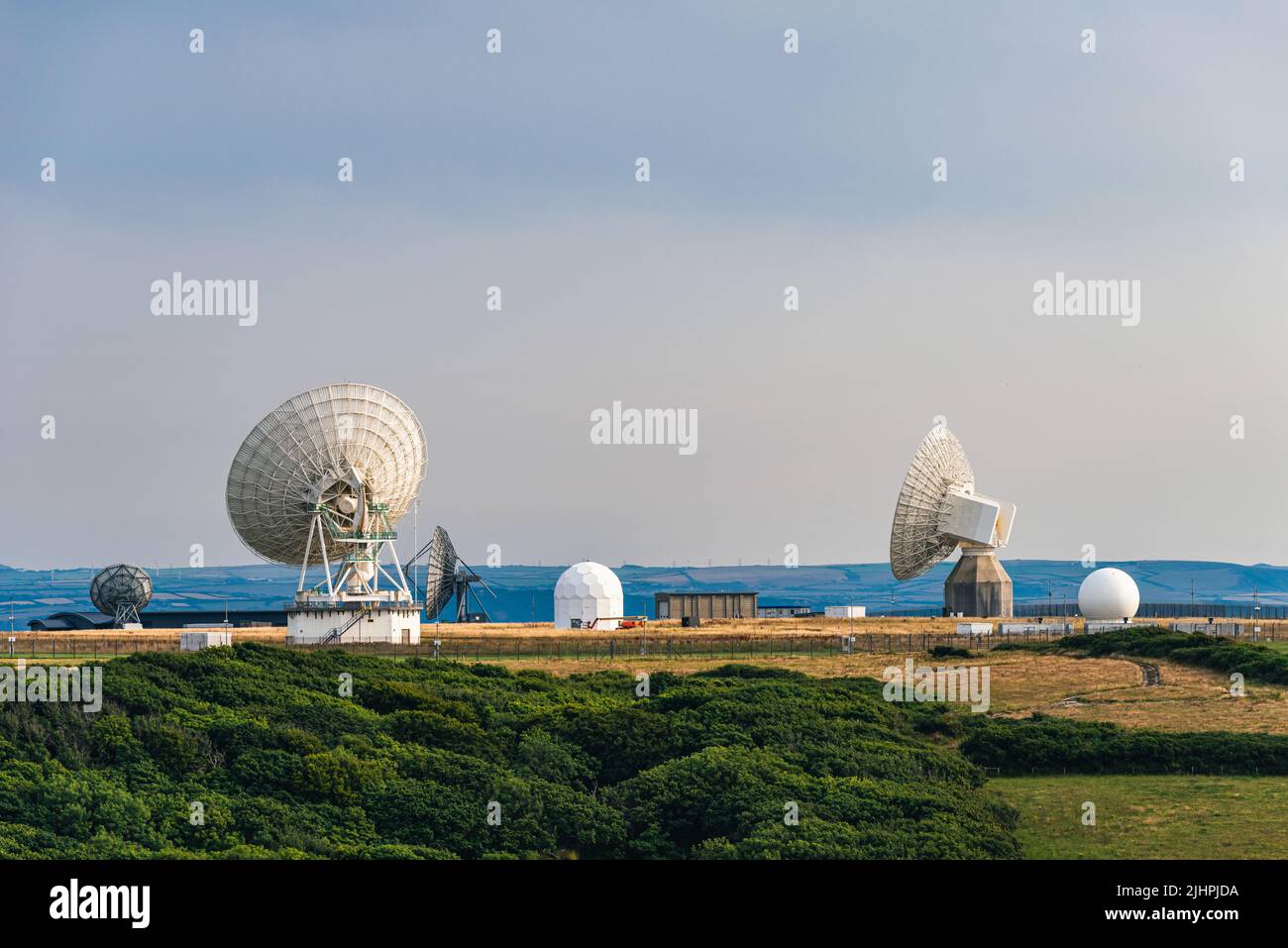 Champs et fermes sur GCHQ Bude, GCHQ composite signaux Organisation Station Morwenstow, Cornwall, Angleterre Banque D'Images