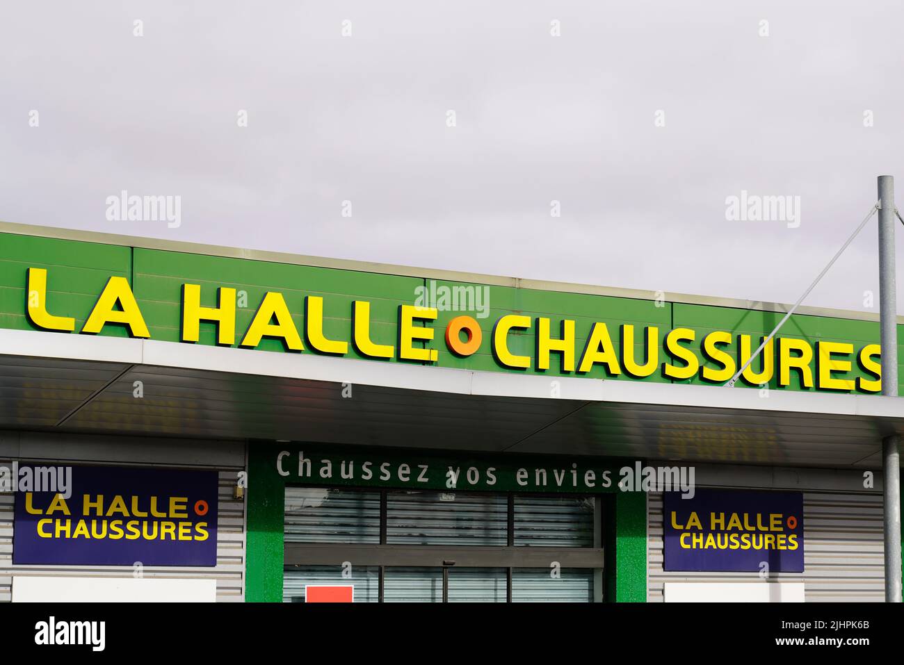 La halle aux chaussures Banque de photographies et d'images à haute  résolution - Alamy