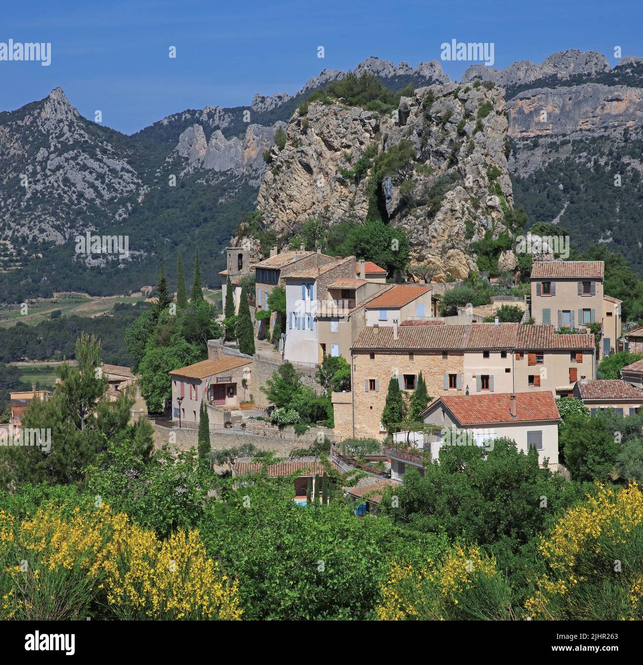 France, Vaucluse (84) la Roque-Alric, village des Dentelles de Montmirail / France, Vaucluse, la Roque-Alric, village des Dentelles de Montmirail / Banque D'Images