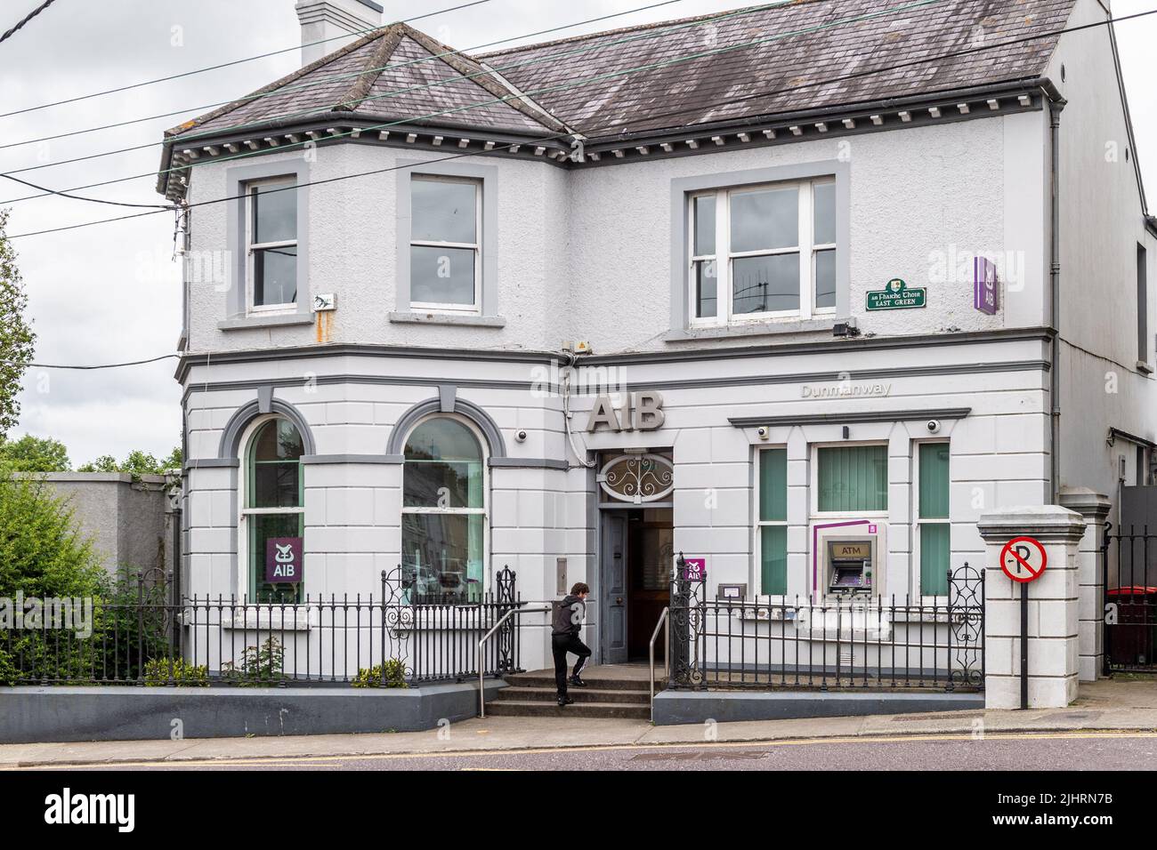 Dunmanway, West Cork, Irlande. 20th juillet 2022. AIB a déclaré que la banque numérique est la raison pour laquelle elle est en train de se passer de liquidités dans 70 succursales à travers le pays. L'une de ces branches, Dunmanway, change le 21st octobre, la branche Clonakilty étant l'alternative la plus proche, à environ 21 km. Crédit : AG News/Alay Live News Banque D'Images
