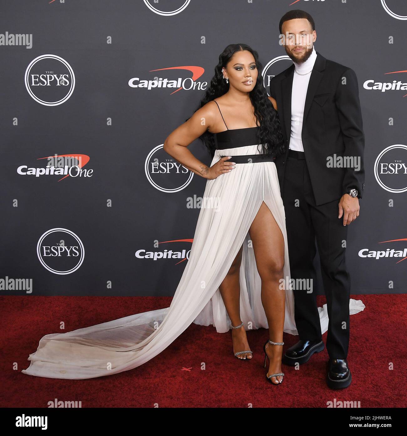 Programme Tv Du Mercredi 20 Juillet 2022 (G-D) Ayesha Curry et Stephen Curry arrivent aux 2022 ESPY qui se