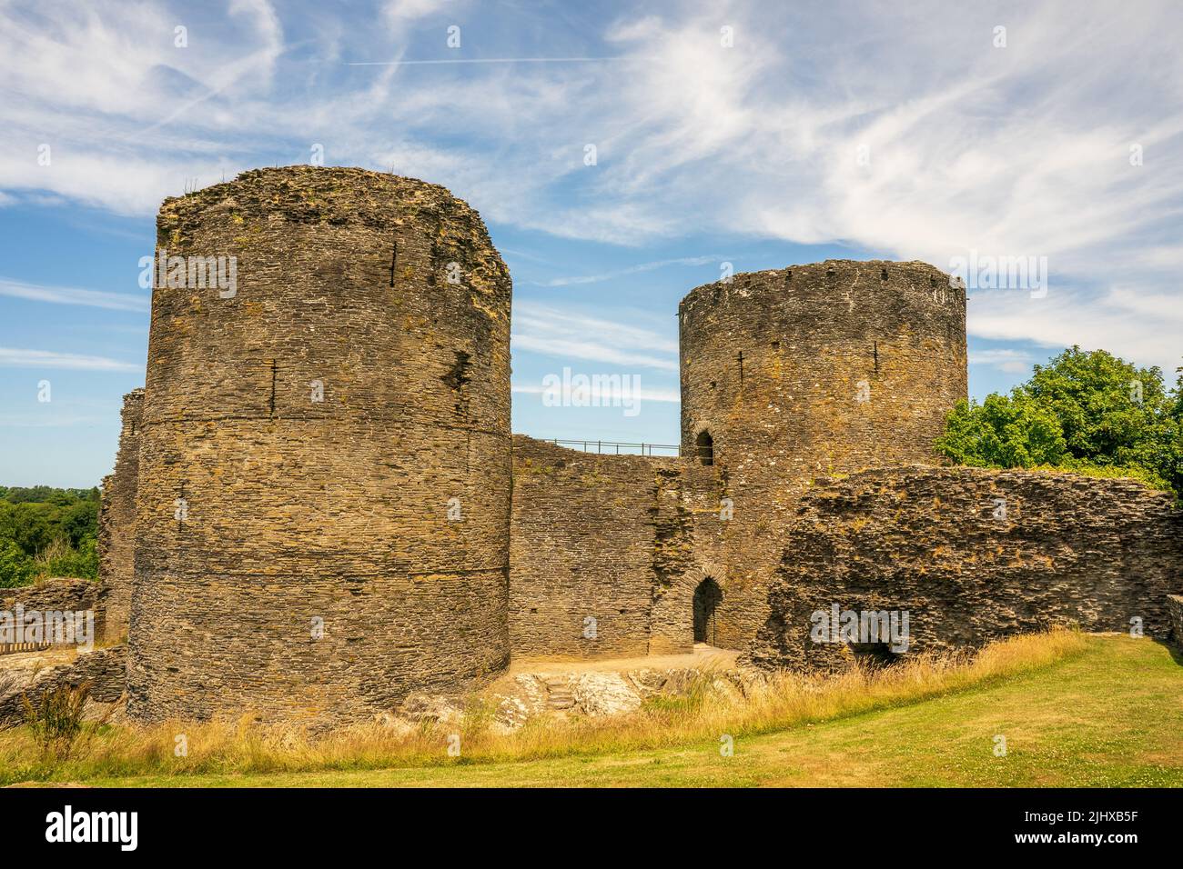 Cilgerran Cardigan Pembrokeshire pays de Galles Royaume-Uni juillet 13 2022 Château ruine tours jumelles Pembrokeshire, pays de Galles, Grande-Bretagne Banque D'Images