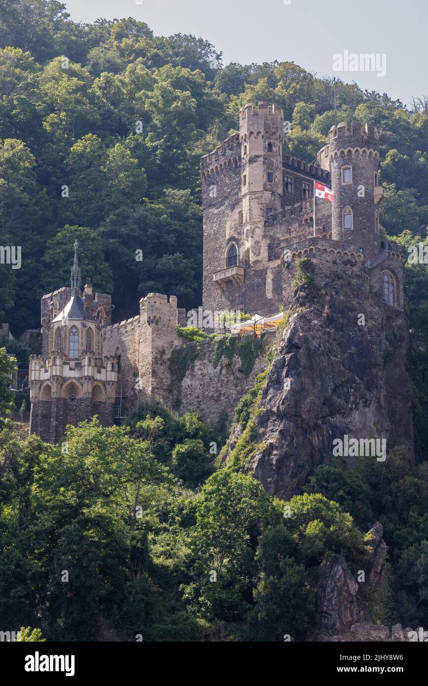 Château de Rheinstein le long du Rhin, Allemagne Banque D'Images