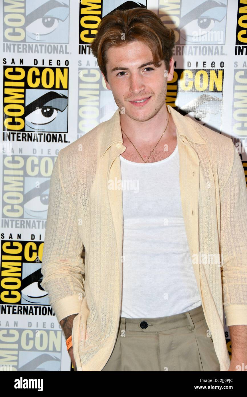 Kieron Moore arrivée à la photocall de Peacock pour 'Vampire Academy' au Hilton Bayfront à San Diego International Comic-con jour 1 sur 21 juillet,2022. Banque D'Images