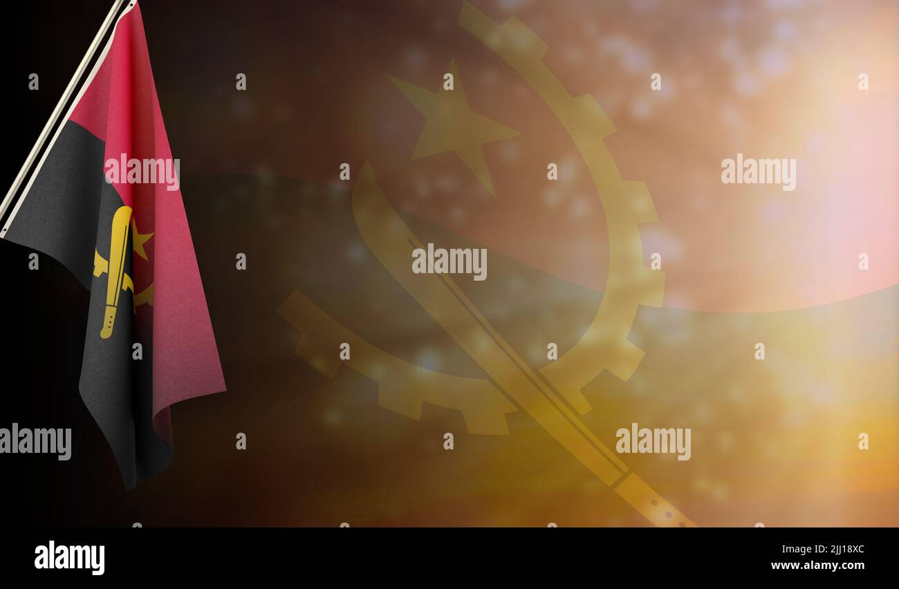 Drapeau de l'Angola avec le drapeau brillant backgorund. Utilisation pour la journée nationale et les événements nationaux de pays. Banque D'Images