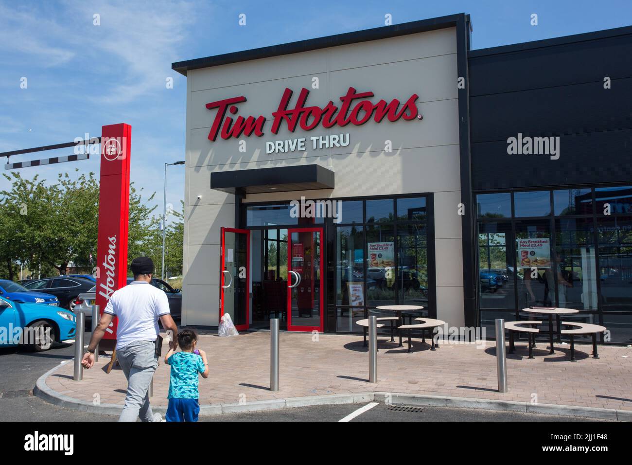 Restaurant Tim Hortons et drive-in, Oldbury Banque D'Images