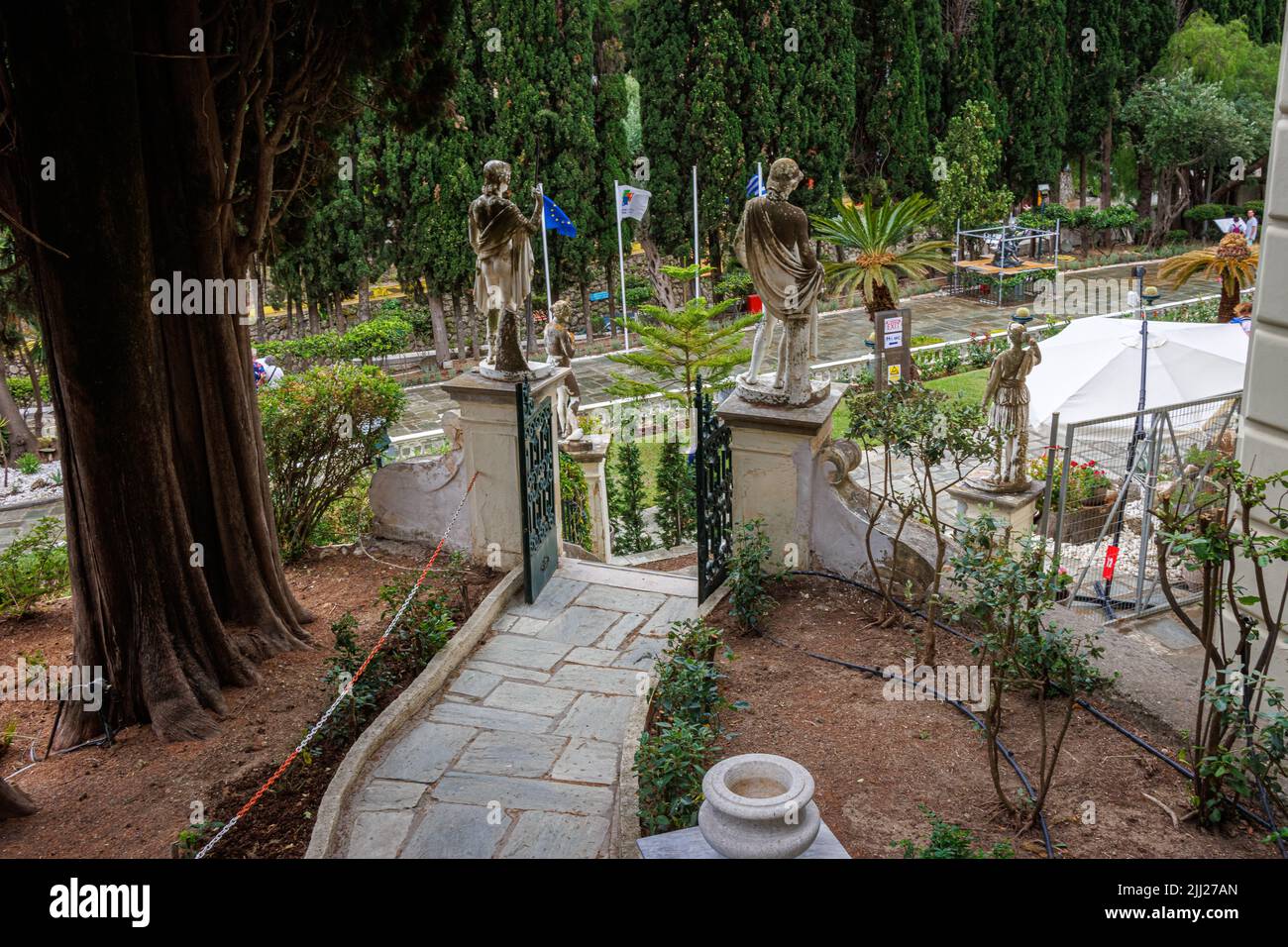 Achilleion Jardins de la résidence d'été néoclassique de l'impératrice Sissi, île de Corfou, Grèce Banque D'Images