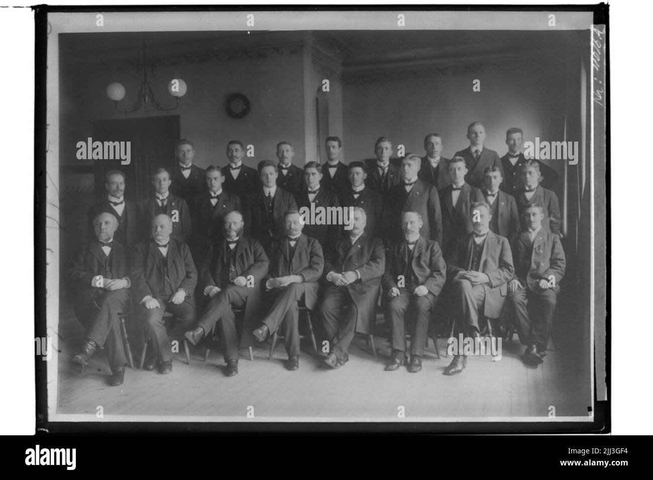 26 hommes Banque de photographies et d’images à haute résolution - Alamy