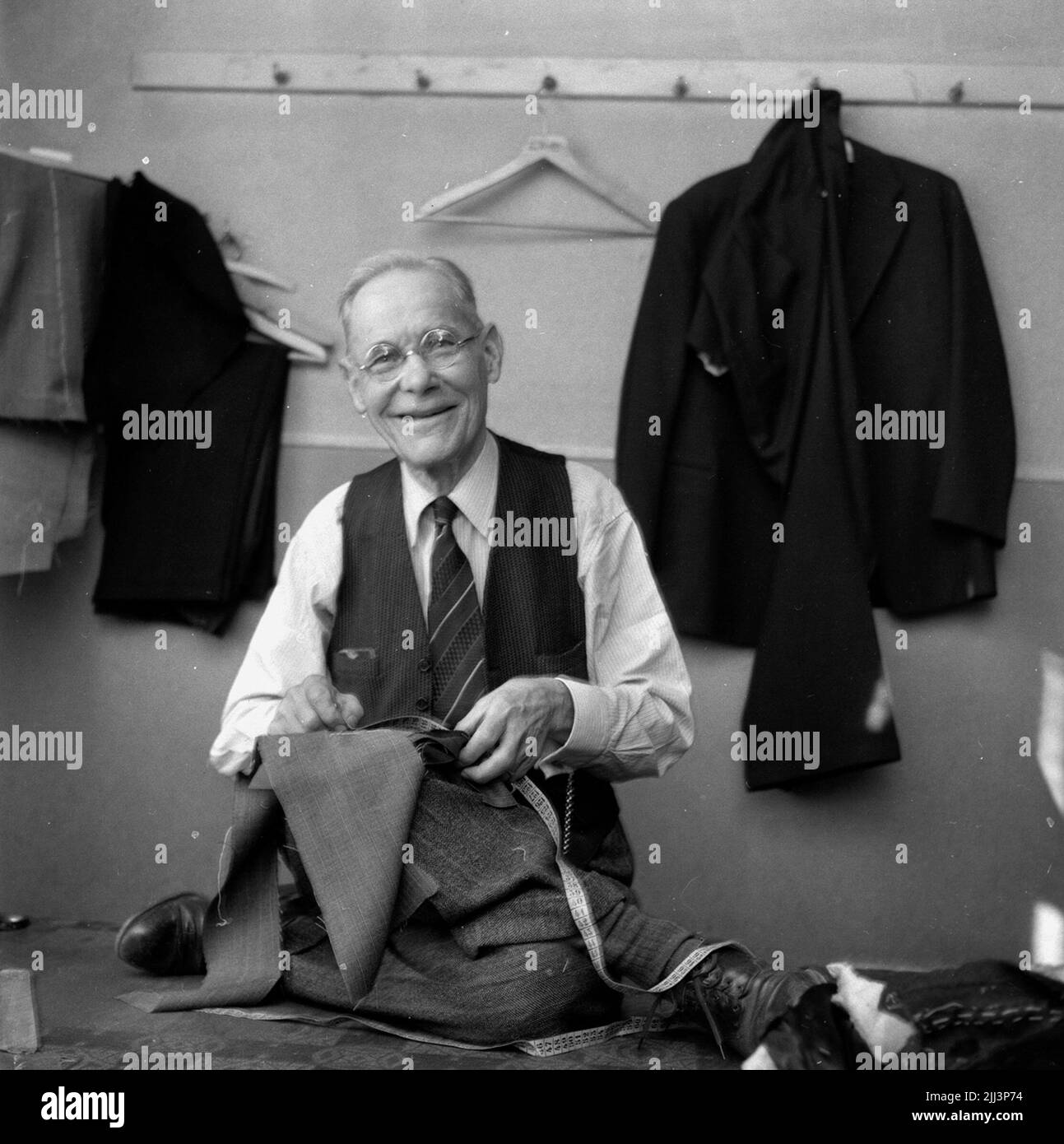tailleur de 75 ans. 14 mai 1959. Banque D'Images