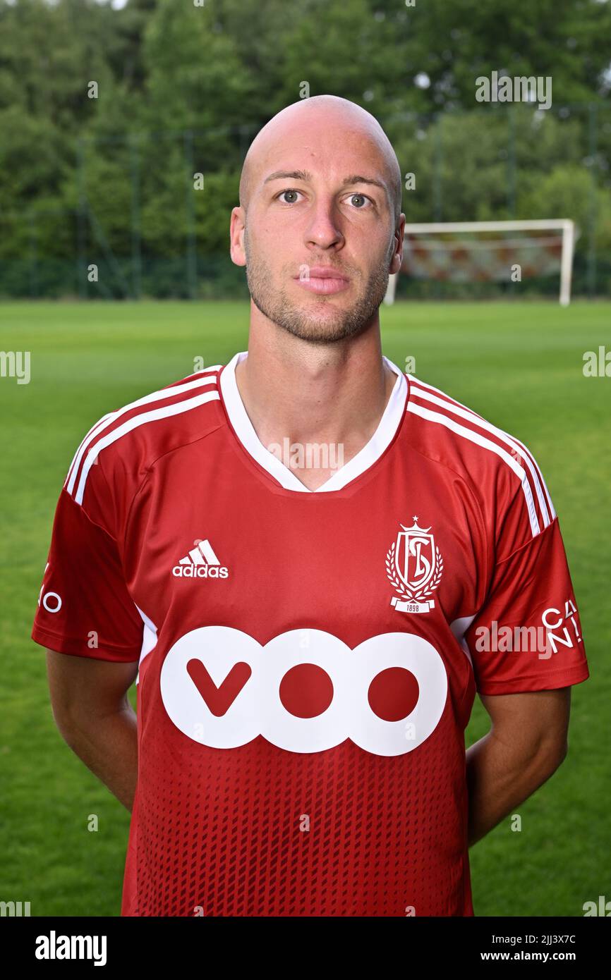 ATTENTION ÉDITEURS EMBARGO 15/07 19h **** Standard Gilles Dewaele