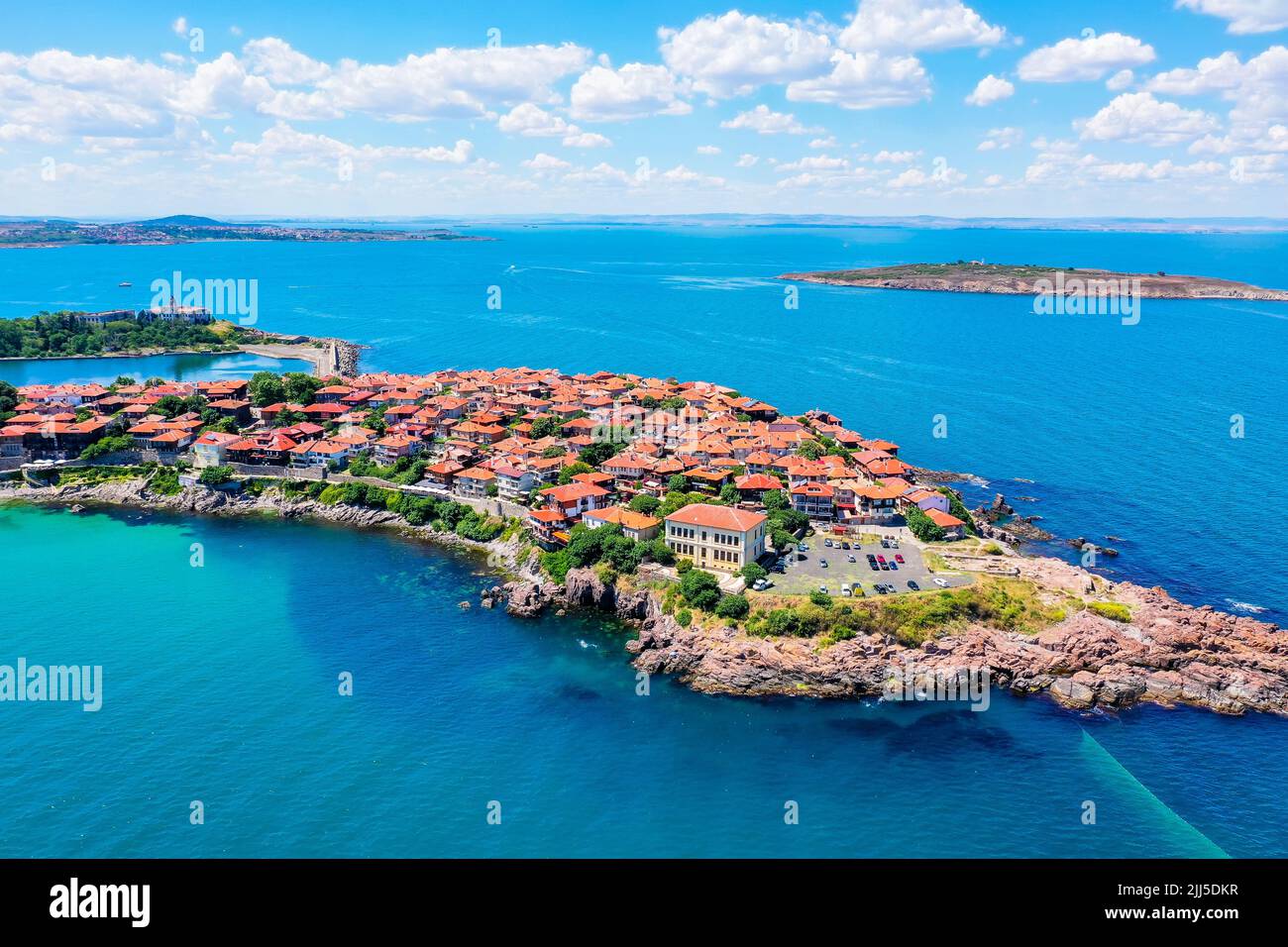 Sozopol, Bulgarie. Vue aérienne de l'ancienne ville balnéaire. Côte de la mer Noire, province de Burgas. Banque D'Images