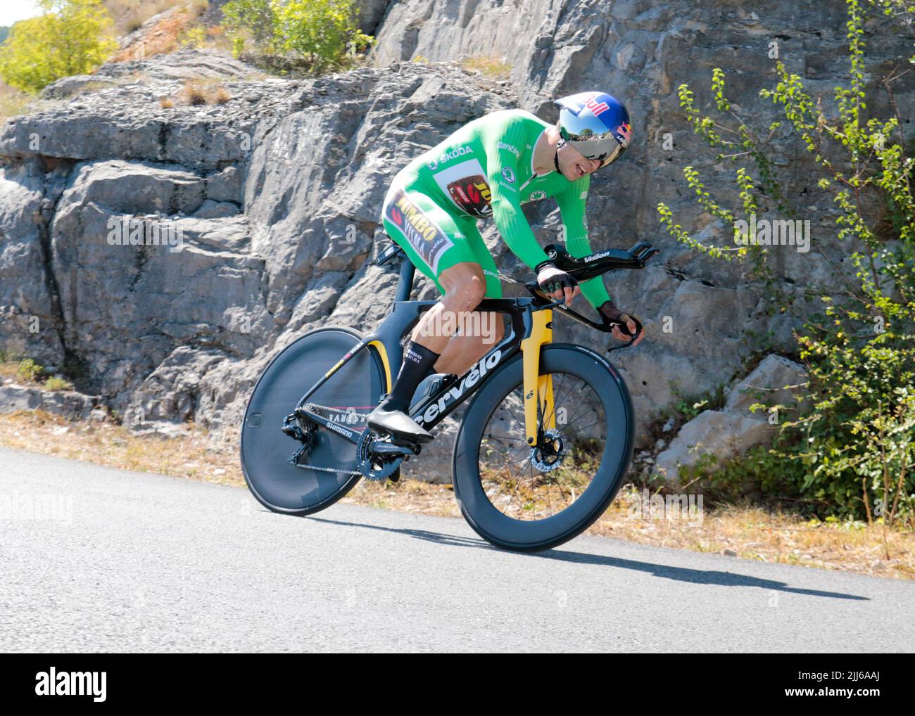 Goding Go Maillot vert Wout VAN AERT en action pendant la phase 20 du Tour de ...
