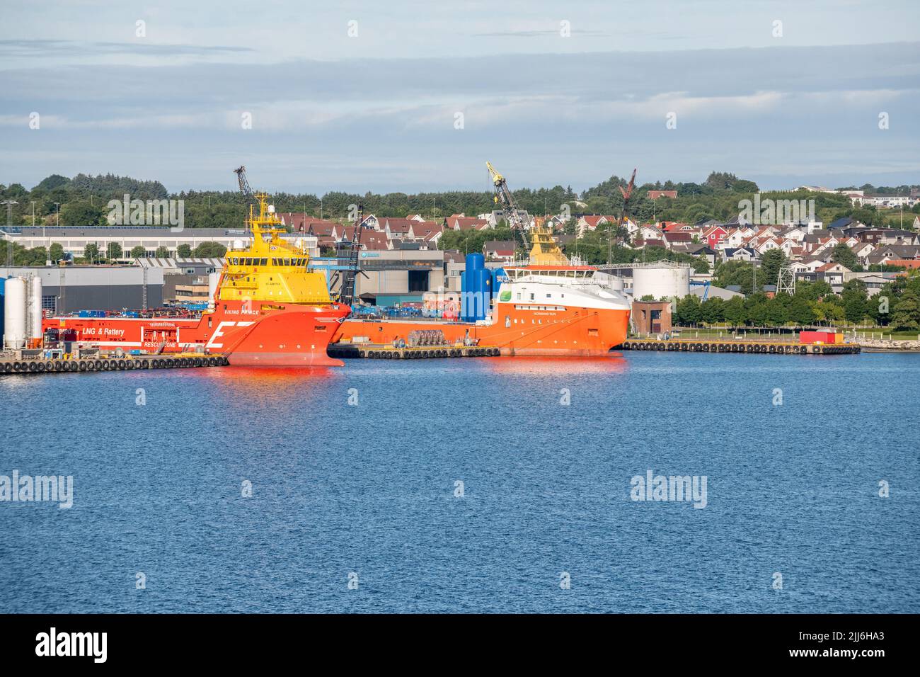 Le Viking Prince et le Normand Sun sont des navires d'approvisionnement offshore opérant à partir de la ville norvégienne de Stavanger, en Norvège. Banque D'Images