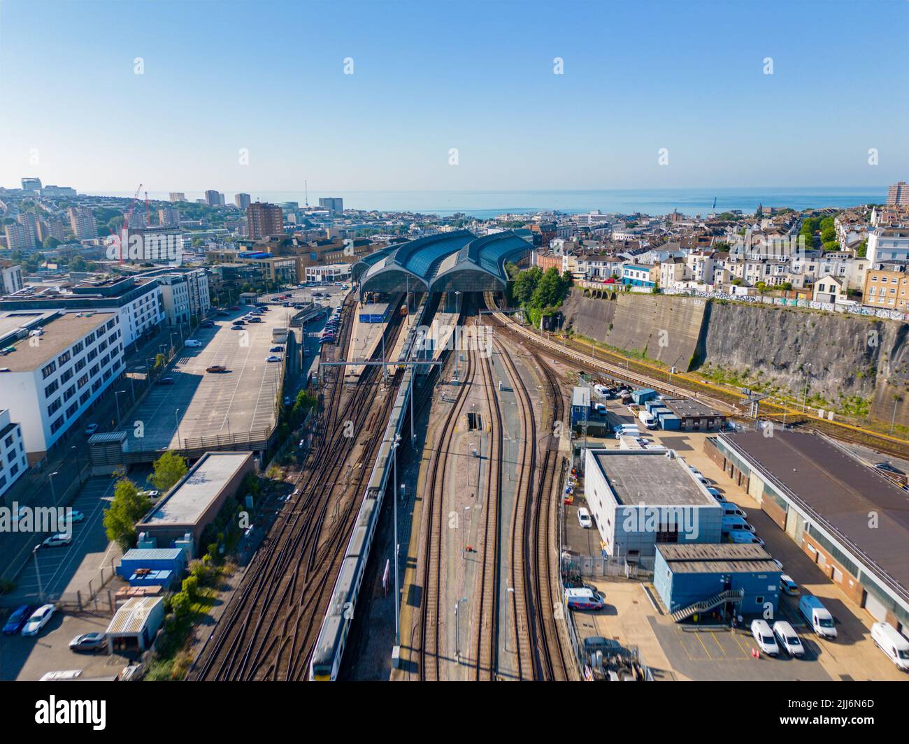 Pistes photo aériennes menant à la gare de Brighton Banque D'Images