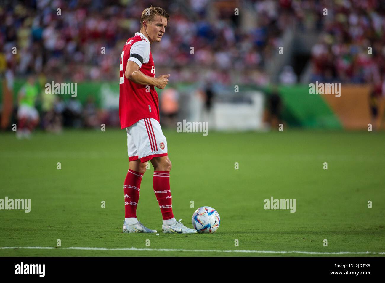 23 juillet 2022: Le milieu de terrain du FC Arsenal Martin Odegaard (8) se prépare à commencer l'action pendant le match de la coupe de Floride entre le FC Arsenal et le FC Chelsea Orlando, FL. Jonathan Huff/CSM. Banque D'Images