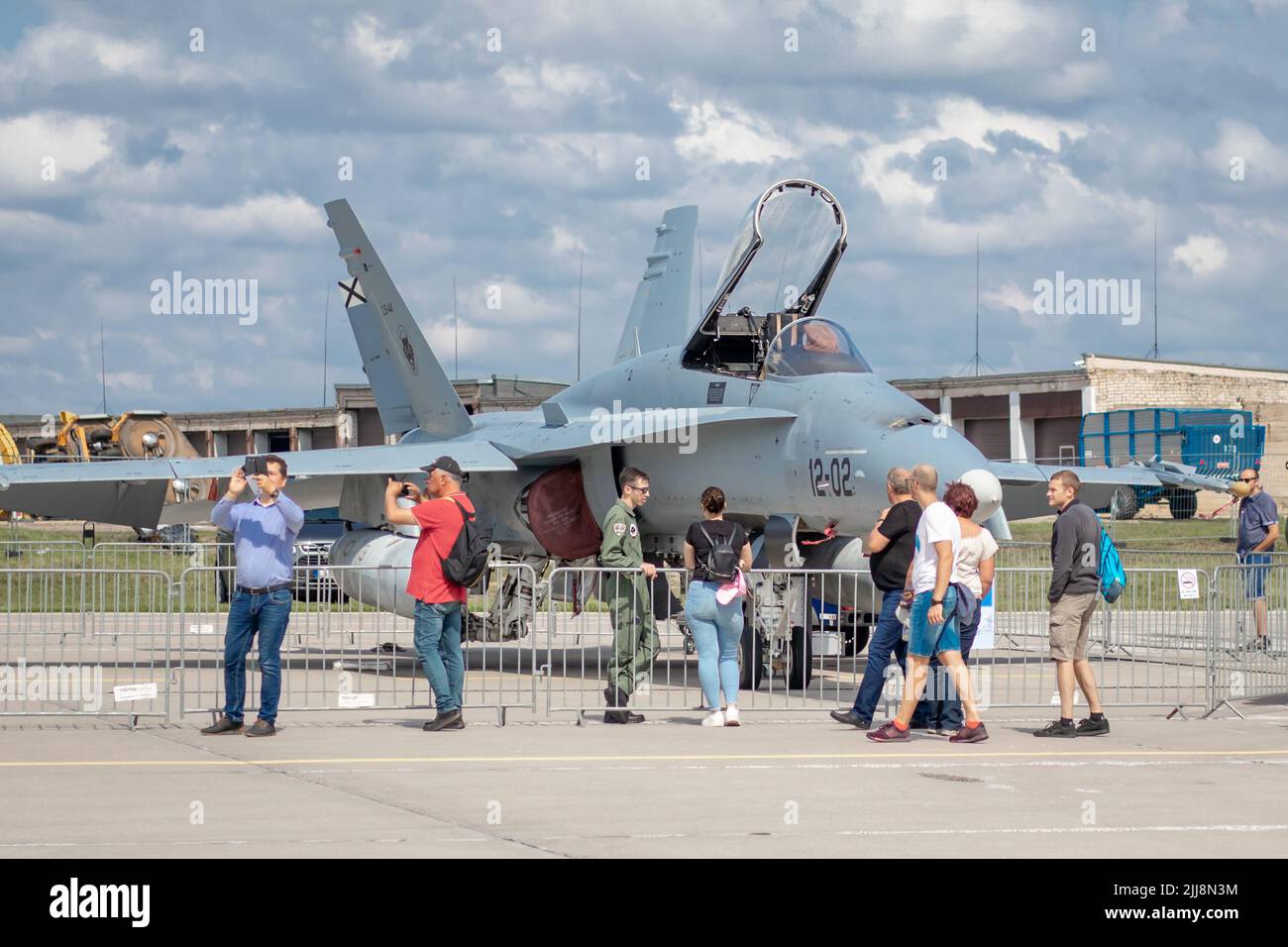 SIAULIAI / LITUANIE - 27 juillet 2019: Armée de l'air espagnole McDonnell Douglas F/A-18 Hornet avion de chasse exposition statique à l'air Banque D'Images