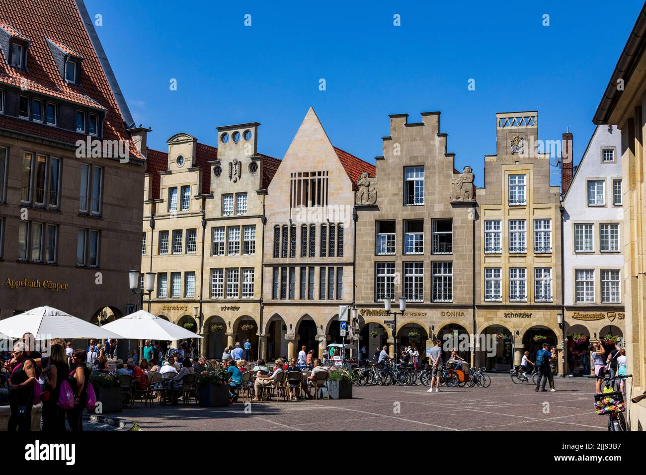 Maisons à pignons dans la rue Prinzipalmarkt, Münster, Westphalie, Rhénanie-du-Nord-Westphalie, Allemagne Banque D'Images