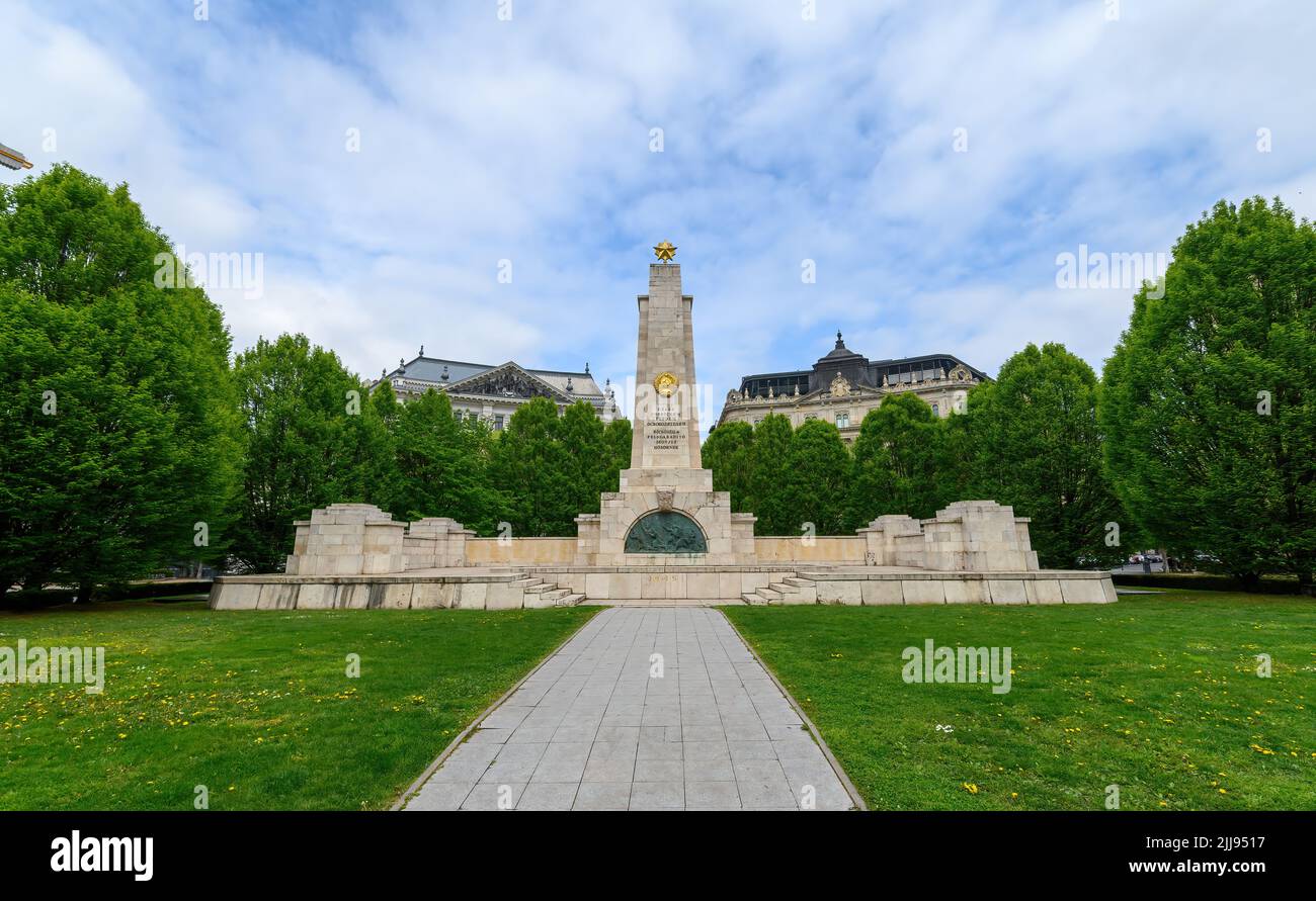 Budapest, Hongrie. Le Mémorial de guerre de l'Armée rouge soviétique sur la place de la liberté Banque D'Images