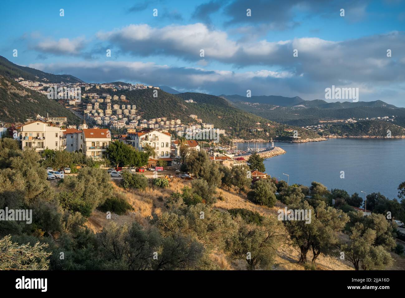 Paysage de la belle ville méditerranéenne de Kas en Turquie. Banque D'Images