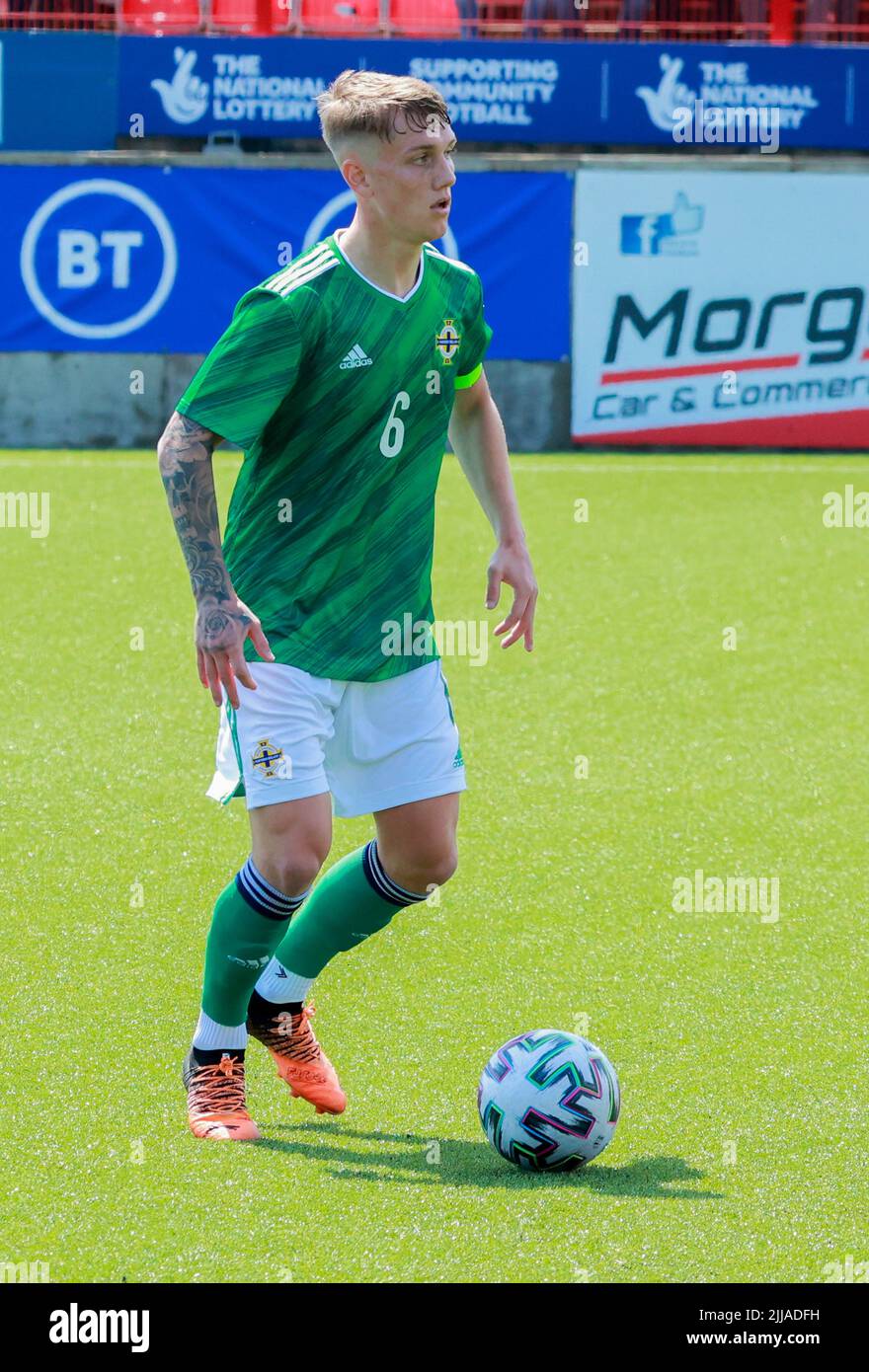 Inver Park, Larne, Comté d'Antrim, Irlande du Nord, Royaume-Uni. 03 juin 2022. Championnat UEFA 2023 Under21 qualification - Groupe C - Irlande du Nord 0 Espagne 6. Irlande du Nord joueur international U21 Ethan Galbraith Irlande du Nord (6). Banque D'Images