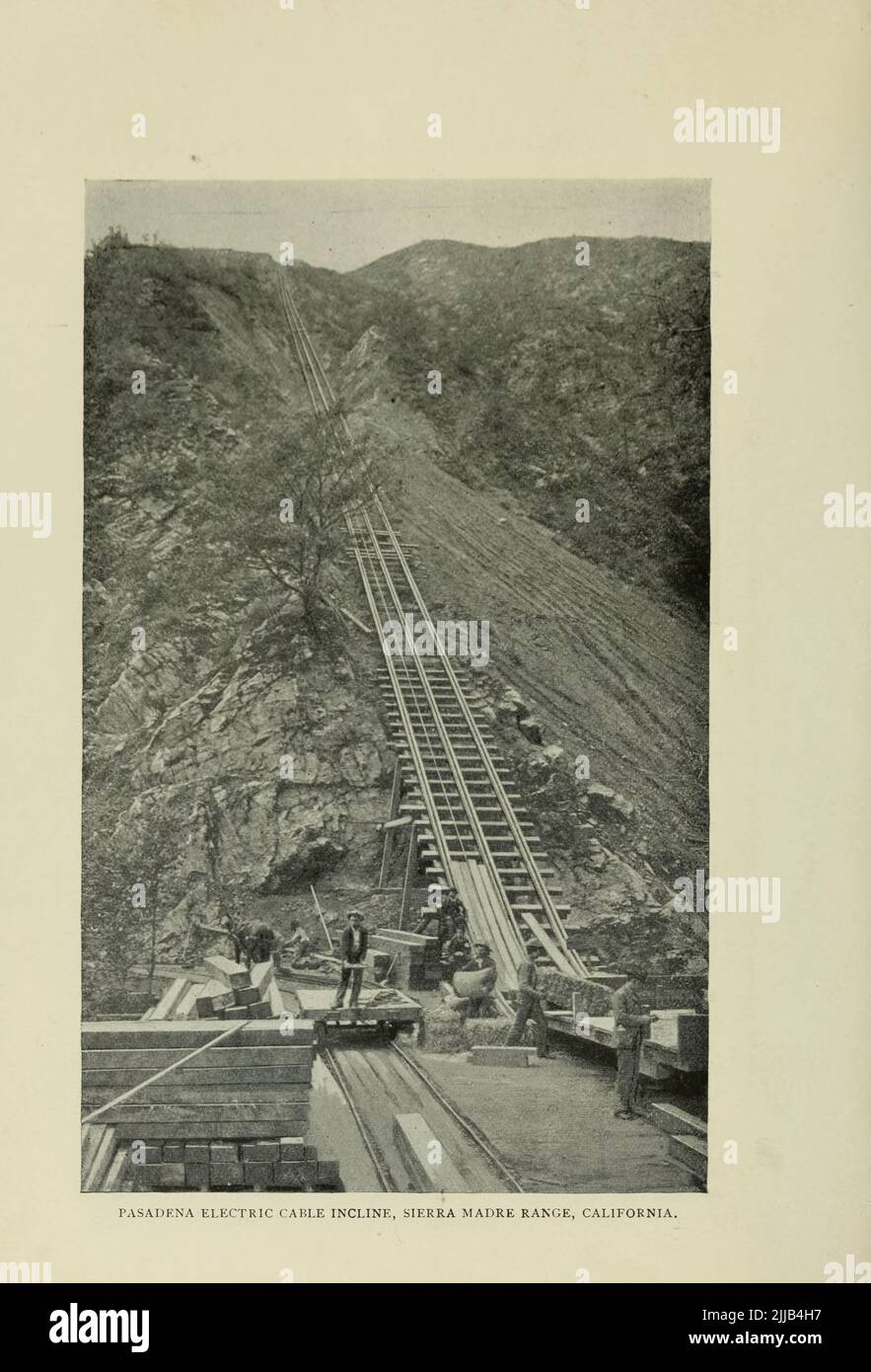 Pasadena Electric Cable Incline, Sierra Madre Range, Californie de l'article « SYSTÈMES FERROVIAIRES INCLINÉS DU MONDE » par Theodore C. Ives du magazine Engineering CONSACRÉ AU PROGRÈS INDUSTRIEL Volume VII avril à septembre 1894 NEW YORK The Engineering Magazine Co Banque D'Images