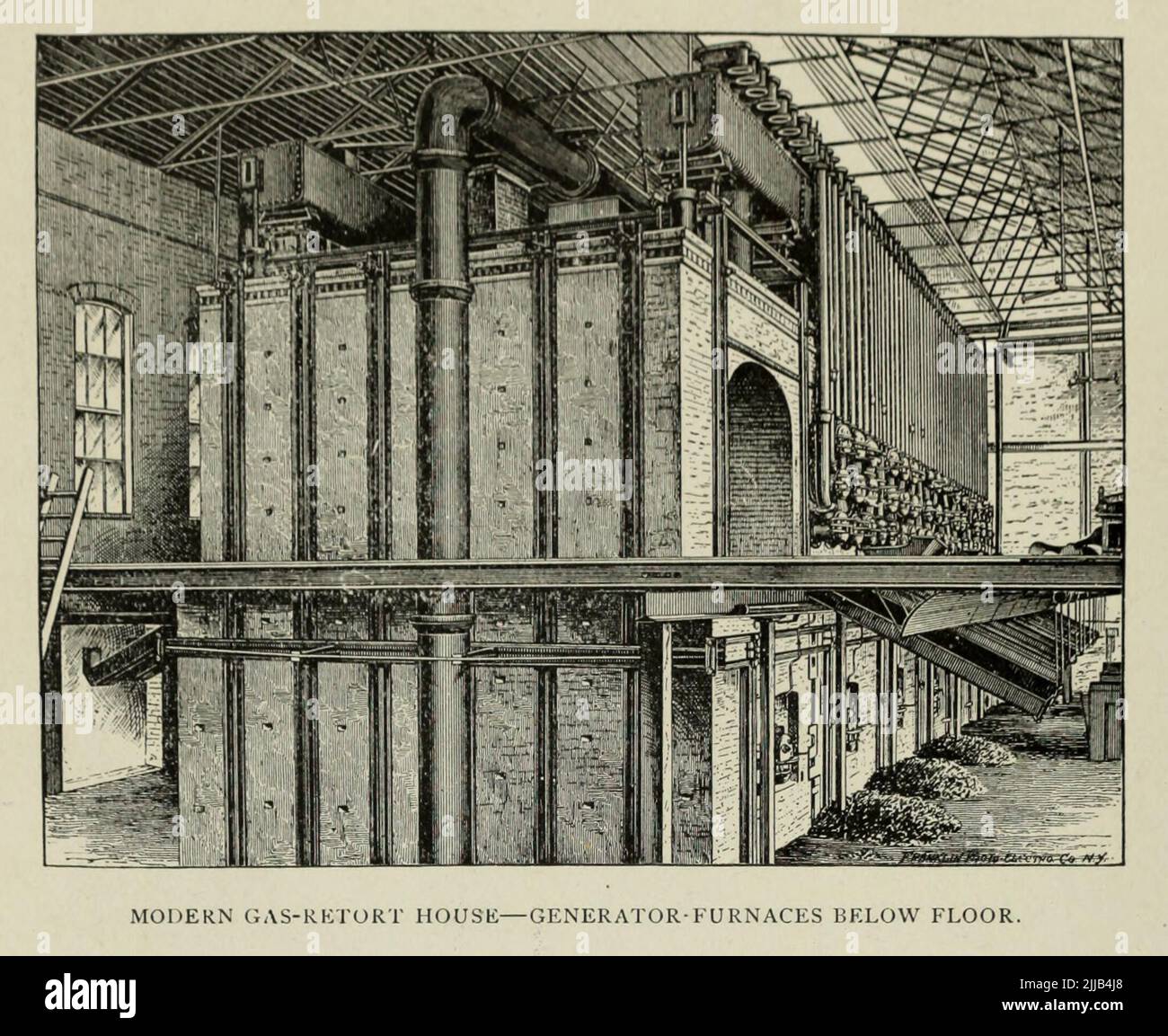 Modern Gas-retort House avec Generator fourneaux soufflet plancher de l'article ' CHARBON-GAZ ET EAU-GAZ COMPARÉ ' par C. J. R. Humphreys. Du magazine d'ingénierie CONSACRÉ AU PROGRÈS INDUSTRIEL Volume VII avril à septembre, 1894 NEW YORK The Engineering Magazine Co Banque D'Images