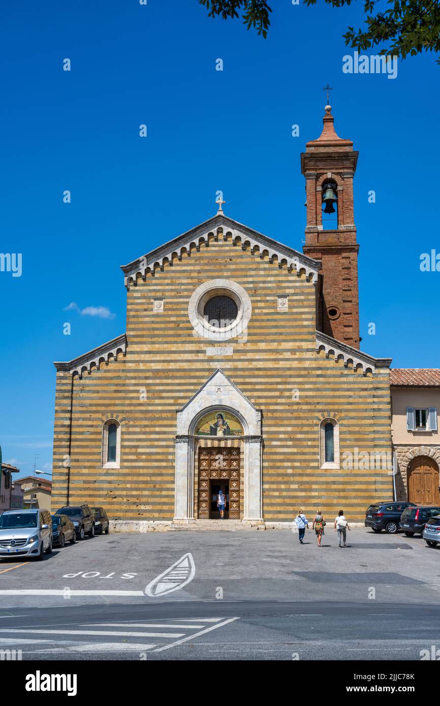 Chiesa e Convento Sant’Agnese sur la Piazza Santa Agnese à Montepulciano, Toscane, Italie Banque D'Images