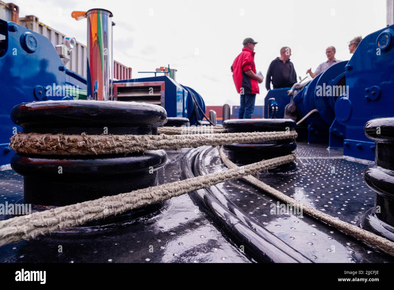 2022-07-25 13:52:52 ROTTERDAM - le navire Millennium 2 de la compagnie de transport VOF Bosman de Bot fait partie d'une soi-disant joint venture. Un maillon d'accouplement se compose d'un cargo motorisé et d'une barge de poussée qui lui est associée. Ils transportent principalement des conteneurs et du vrac sec. ANP MARCO DE SWART pays-bas - belgique sortie Banque D'Images