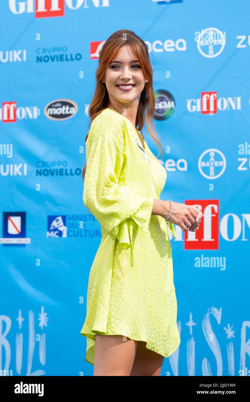 Giffoni Valle Piana, Salerno, Italie. 25th juillet 2022. L'actrice italienne Ludovica Coscione assiste au photocall au Festival du film de Giffoni 2022 sur 25 juillet 2022 à Giffoni Valle Piana, Italie (Credit image: © Francesco Luciano/ZUMA Press Wire) Banque D'Images