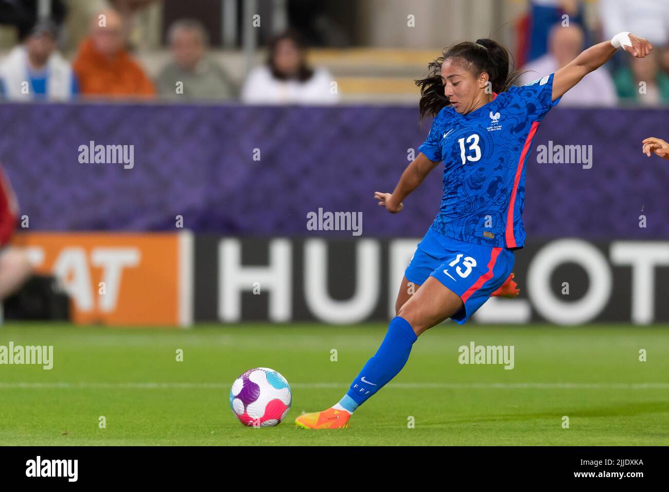 Selma Bacha (France femmes) lors du match de l'UEFA féminin Euro Angleterre 2022 entre la France 1-0 pays-Bas au stade de New York sur 23 juillet 2022 à Rotherham, en Angleterre. Credit: Maurizio Borsari/AFLO/Alay Live News Banque D'Images