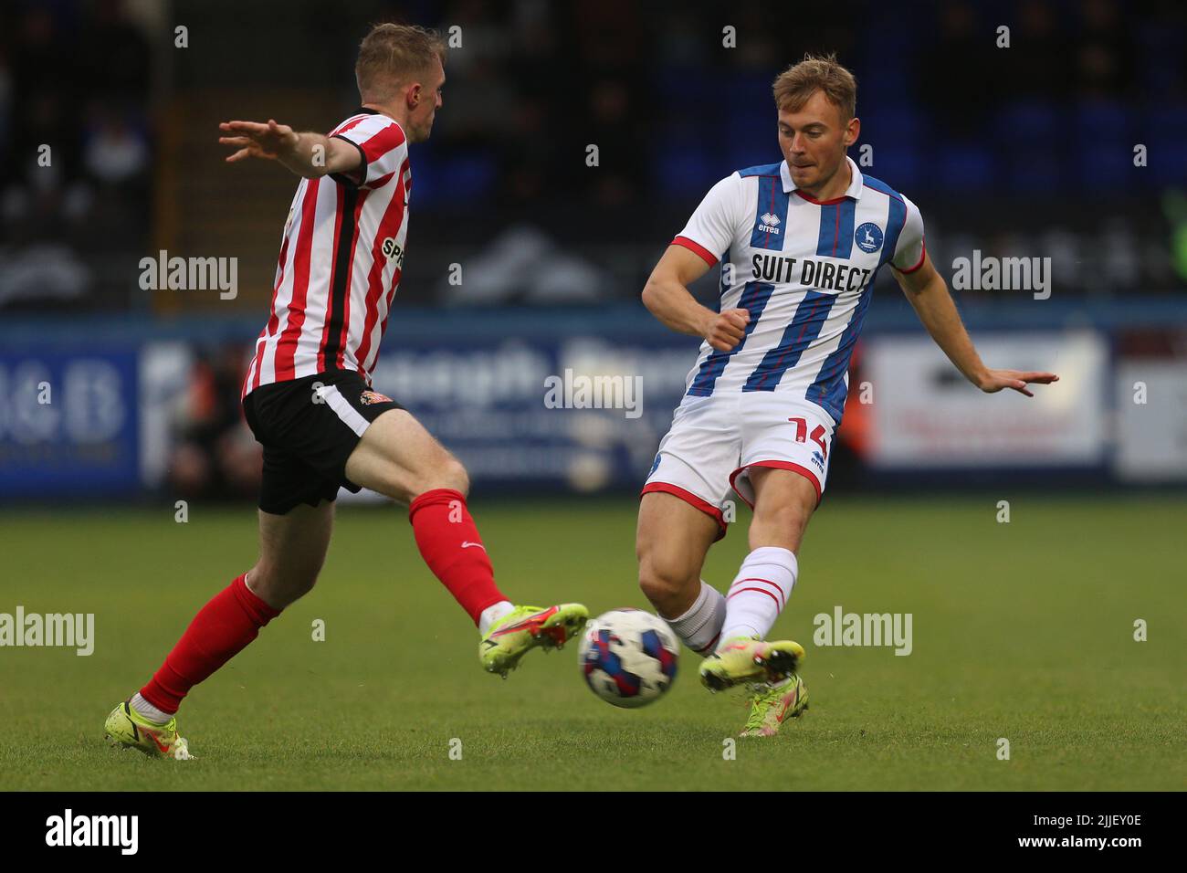 Brody Paterson de Hartlepool s'est Uni en action lors du match amical d'avant-saison entre Hartlepool United et Sunderland à Victoria Park, Hartlepool, le lundi 25th juillet 2022. (Credit: Mark Fletcher | MI News) Credit: MI News & Sport /Alay Live News Banque D'Images