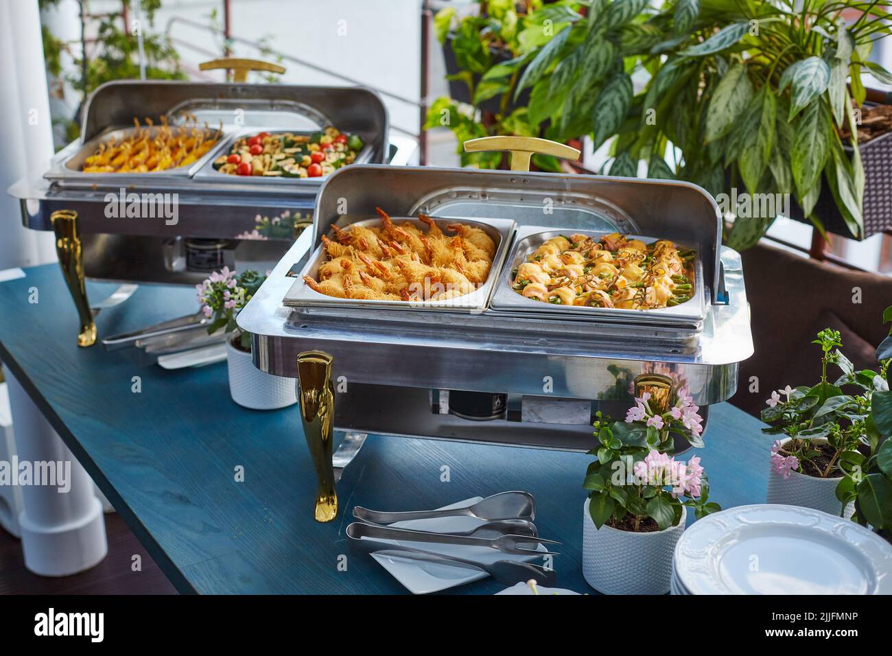 buffet de fête délicieux, en-cas, restauration, une grande variété de plats Banque D'Images