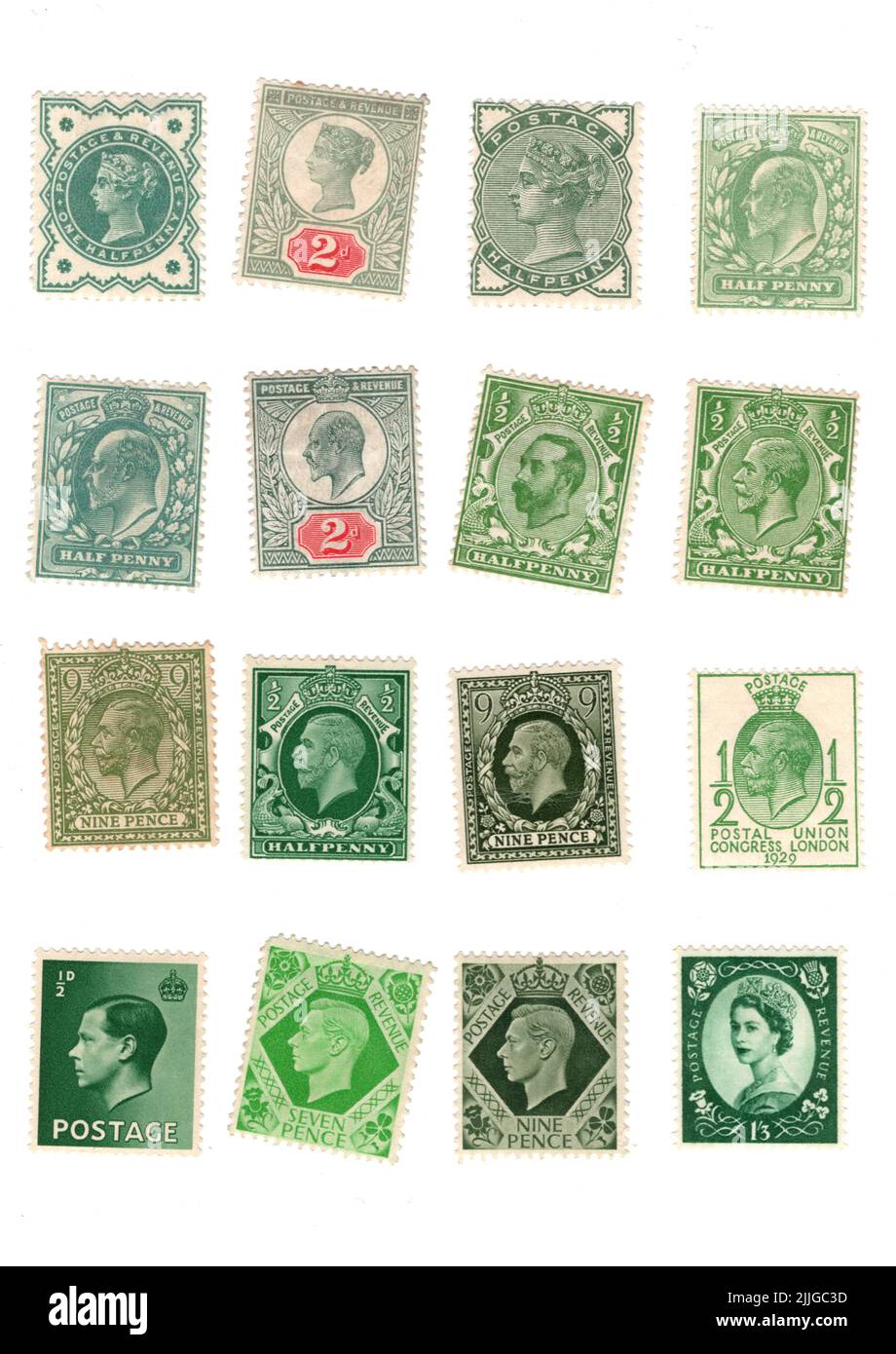 Une sélection de timbres-poste verts d'époque GB sur fond blanc. Banque D'Images