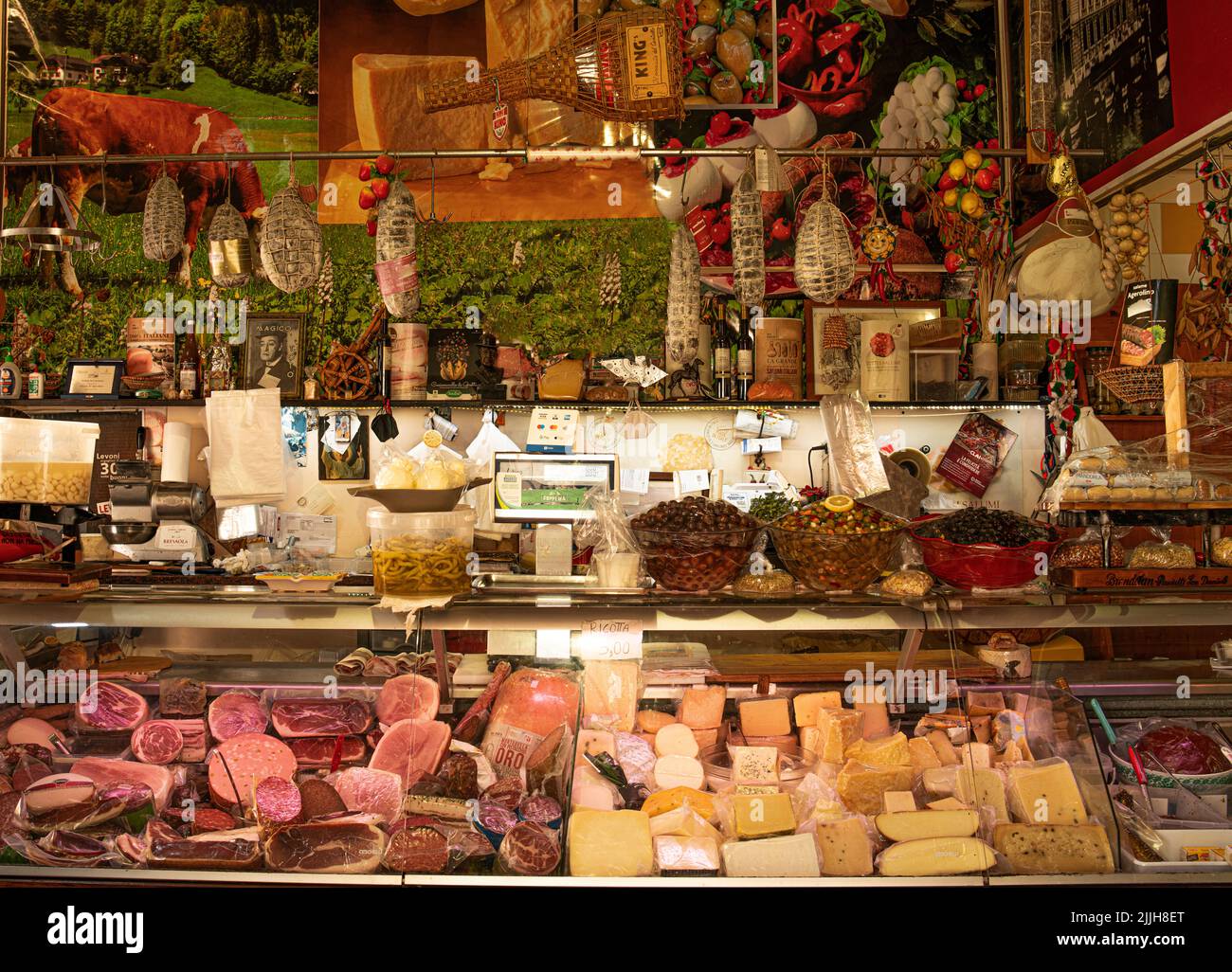 Vieille Salumeria en Italie. Une typique Delicatessen à Syracuse Itaky Banque D'Images