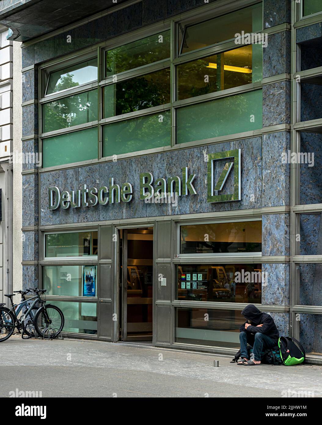 Deutsche Bank Branch, Kurfürstendamm, Wilmersdorf-Charlottenburg, Berlin Banque D'Images