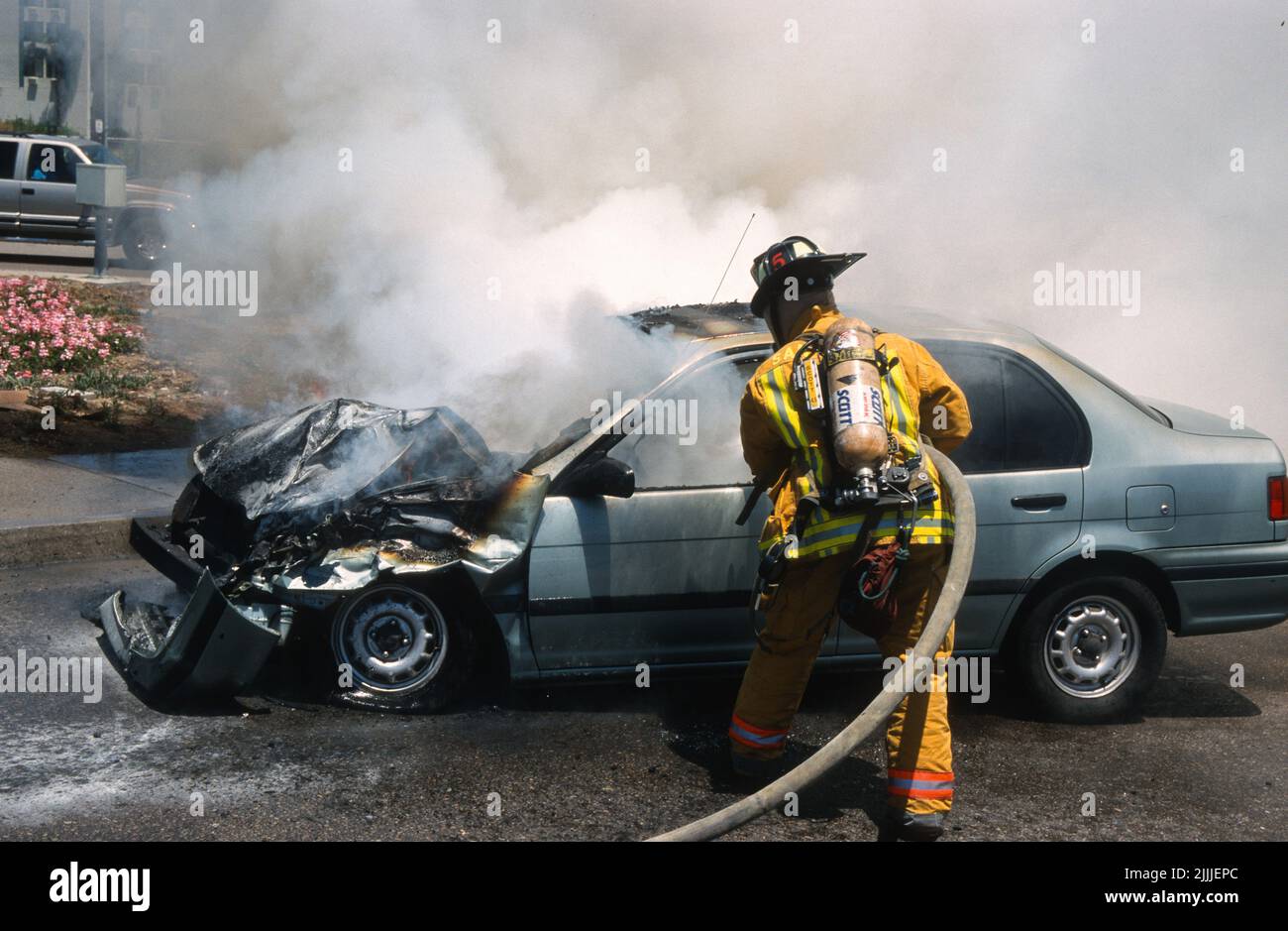 Self contained breathing apparatus scba Banque de photographies et d ...