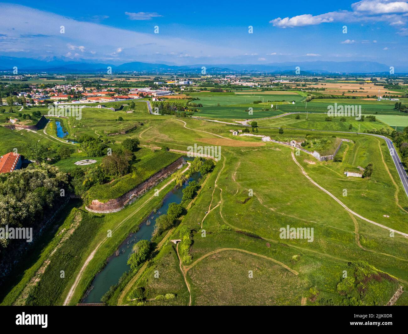 Vue panoramique sur l'ancienne ville fortifiée en forme d'étoile de Palmanova. Banque D'Images