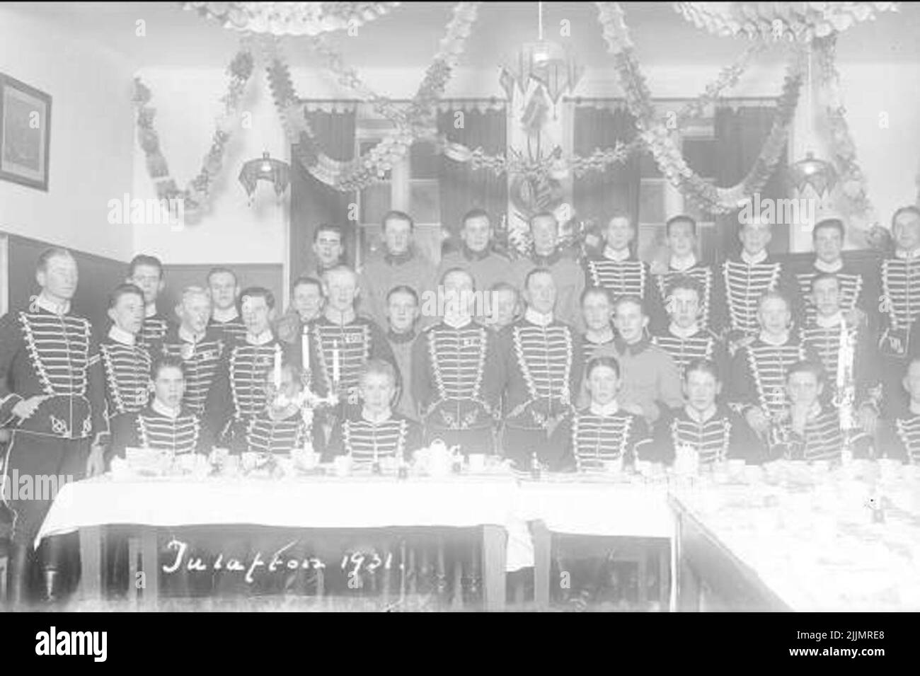 Le service des urgences pendant les fêtes de Noël 1931. Ils ont essayé du rendre aussi agréable que possible pour le ministère qui a été forcé de rester le week-end. Banque D'Images