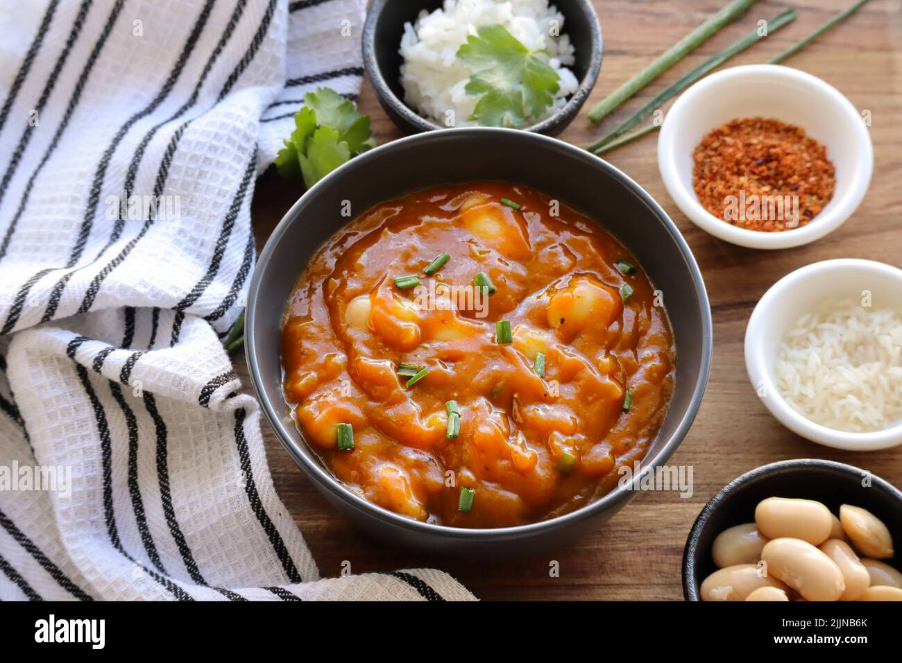 Haricots curry et riz Banque D'Images