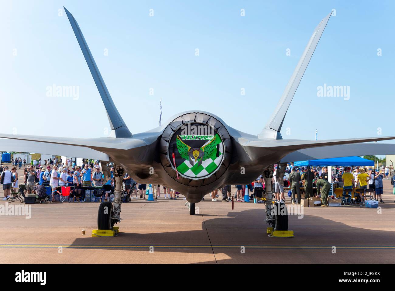 US Lockheed Martin F-35A Lightning II sur exposition statique au Royal International Air Tattoo Airshow, RAF Fairford. 495th FS surnommé la Valkyries Banque D'Images