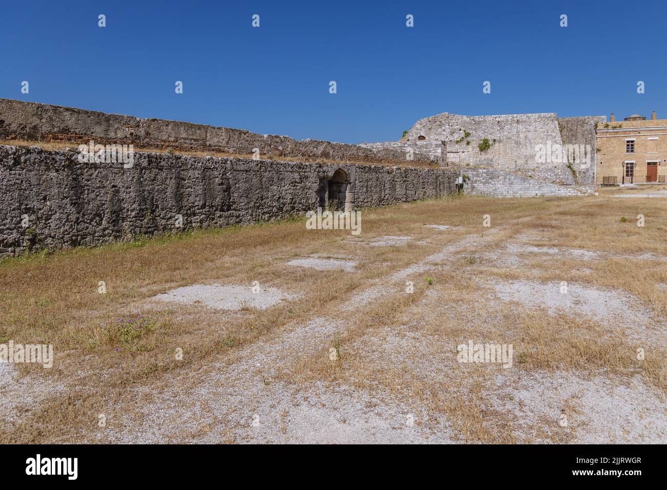 Vieux murs de l'ancienne forteresse vénitienne dans la ville de Corfou sur une île grecque de Corfou Banque D'Images