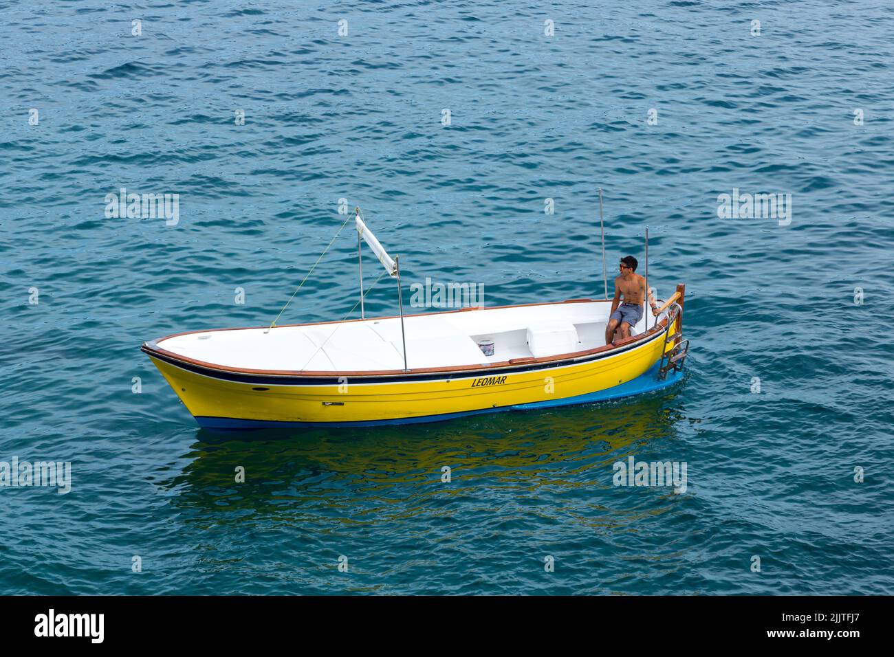 Bateau touristique, île de Capri, Italie, Europe Banque D'Images